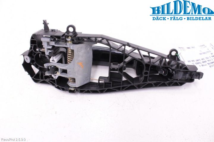BMW 2 F46 GRAN TOURER 15-22 Dörrhandtag Yttre Hö