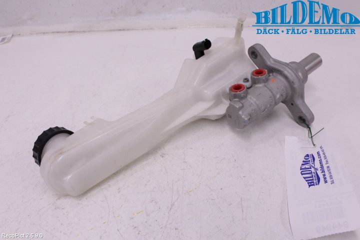 BMW 2 F46 GRAN TOURER 15-22 Broms Huvudcylinder