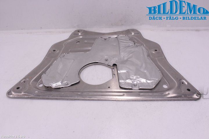 BMW X6 F16 14-19 Hasplåt Plåt-Plast