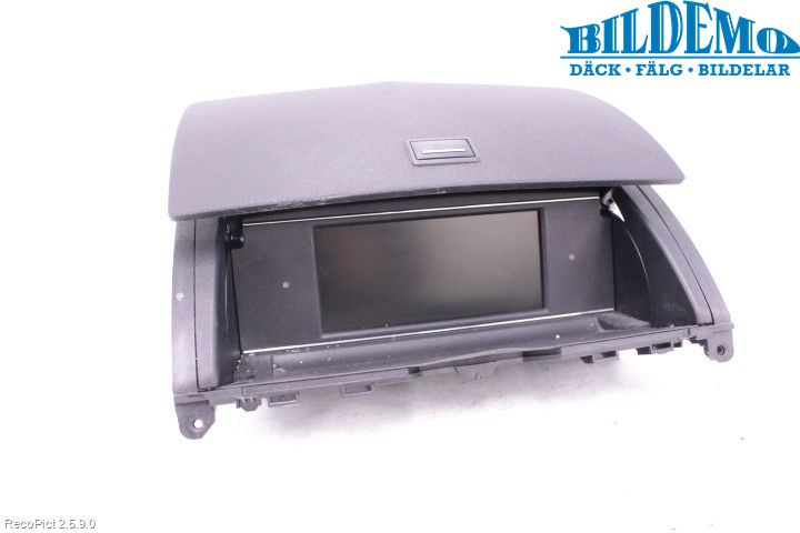 Mercedes-Benz MB C-KLASS (W204) 07-15 Bildskärm