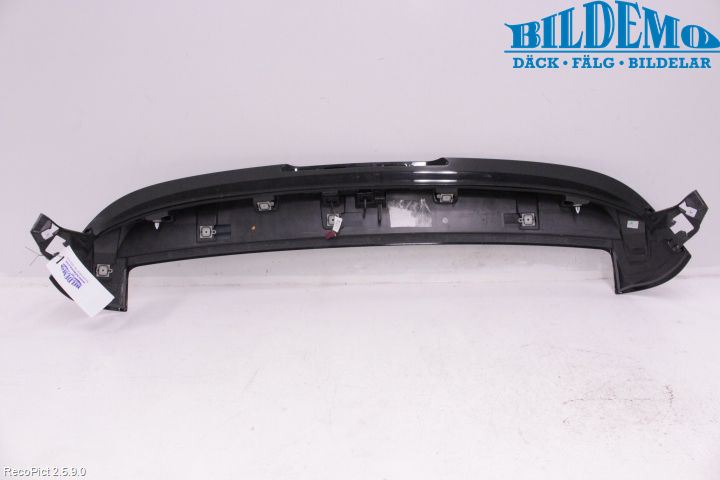 BMW 2 F46 GRAN TOURER 15-22 Spoiler Baklucka