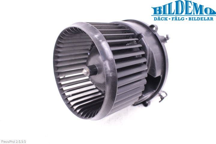 BMW X1 F48 15-22 Värmefläkt