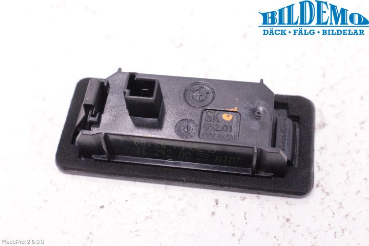 BMW X1 F48 15-22 Skylt Belysning