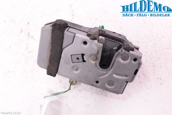 Saab 9-5     06-10 Låskista-Dörrlås