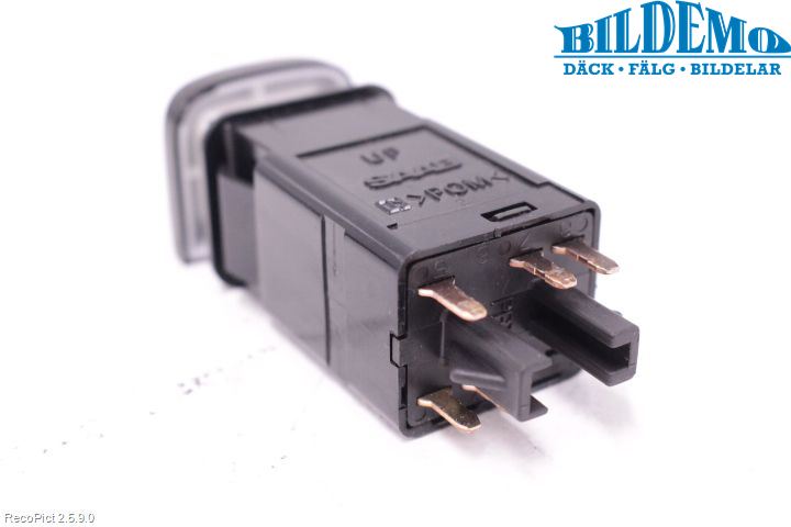 Saab 9-5     06-10 Strömställare Antispinn