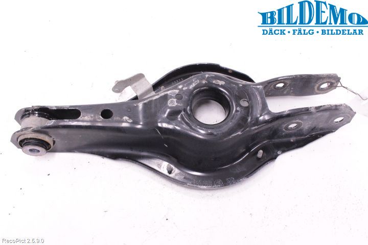 BMW 1 F20/F21 11-19 Bärarm Bak Vänster