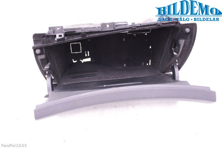 Mercedes-Benz MB E-KLASS (W213) 16-23 Handskfack