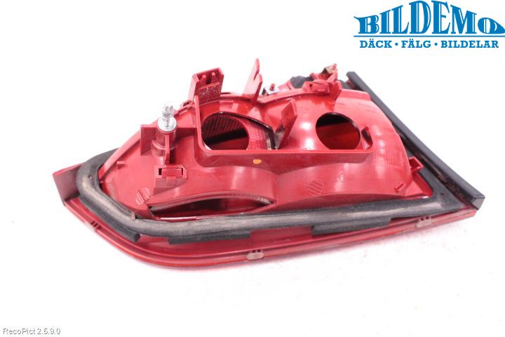 Audi A4/S4 08-11 Bakljus Lucka Hö