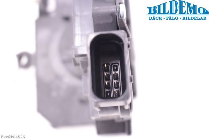 Opel CORSA E 15-19 Låskista-Dörrlås