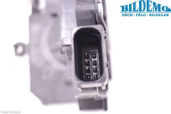 Opel CORSA E 15-19 Låskista-Dörrlås