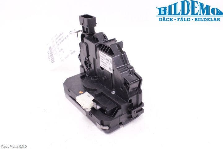 Opel CORSA E 15-19 Låskista-Dörrlås