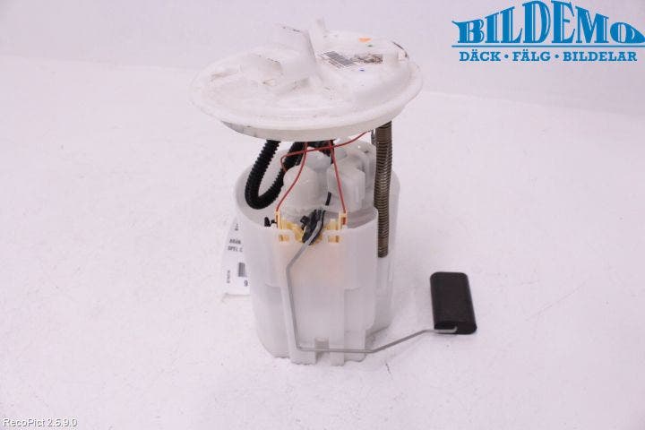 Opel CORSA E 15-19 Bränsle Insppump Bensin