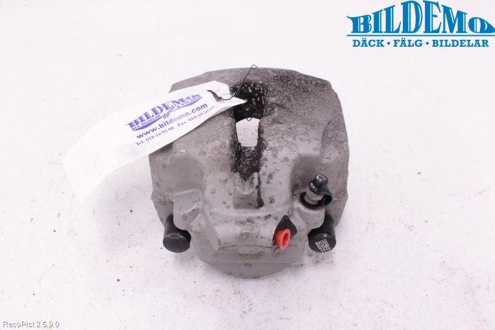 BMW 5 F10/F11/F18 09-17 Bromsok Fram Vänster