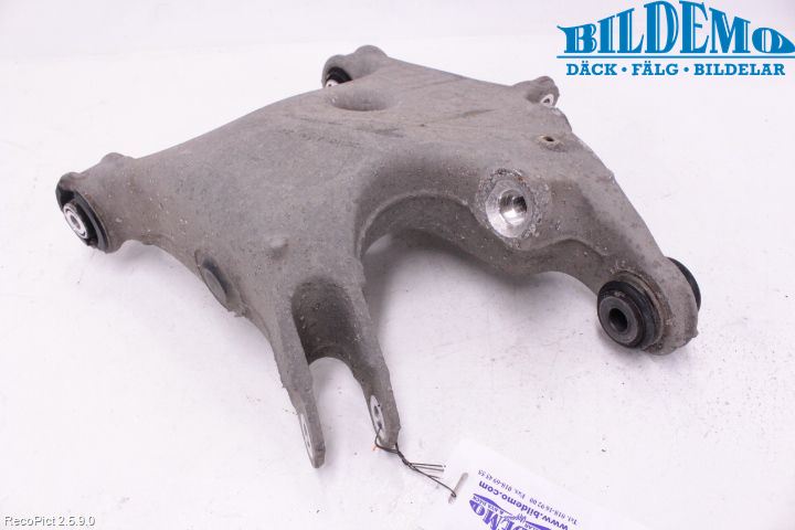 BMW 5 F10/F11/F18 09-17 Bärarm Bak Höger