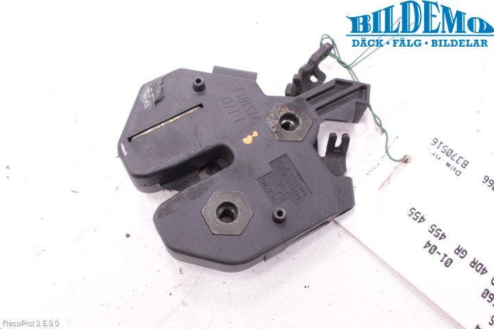 Volvo S60 01-04 Huvlås