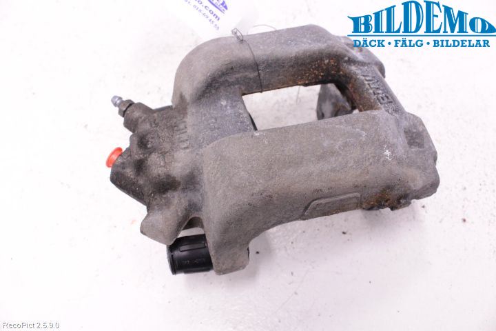 BMW 3 F30/F31/F80 12-19 Bromsok Fram Höger