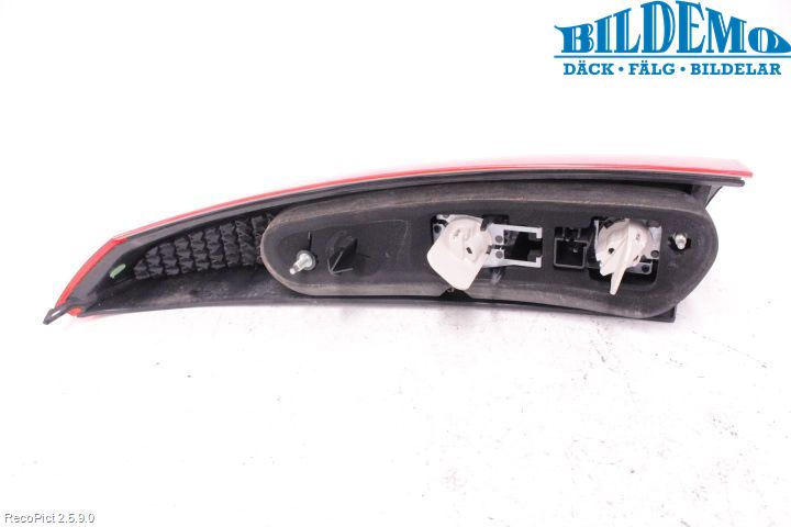 Volvo V70 00-04 Bakljus Vänster