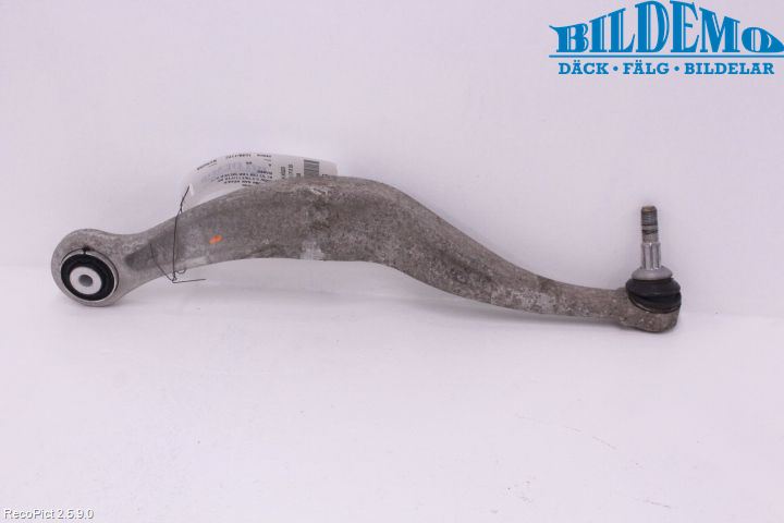 BMW 5 F10/F11/F18 09-17 Bärarm Bak Höger
