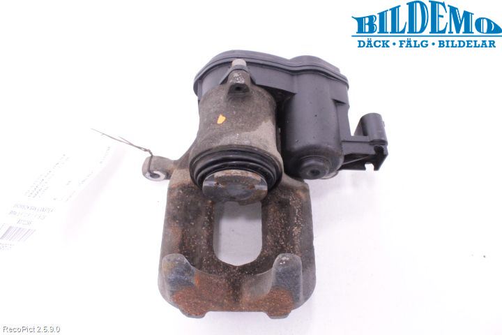 BMW 5 F10/F11/F18 09-17 Bromsok Bak Vänster