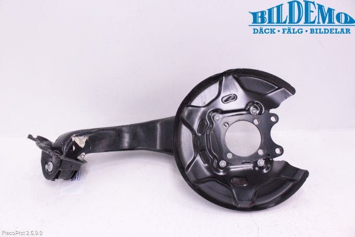 BMW X1 F48 15-22 Bärarm Bak Höger