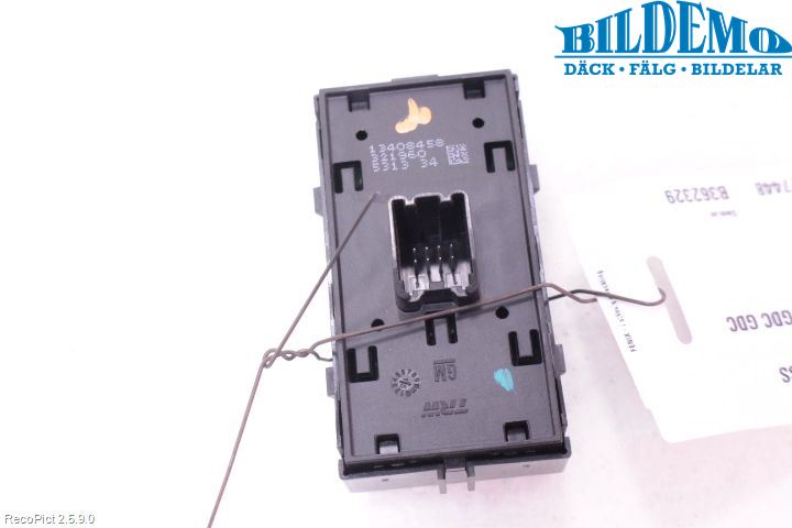 Opel ASTRA K 16-22 Strömställare Elhiss