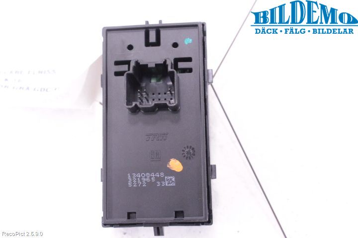 Opel ASTRA K 16-22 Strömställare Elhiss