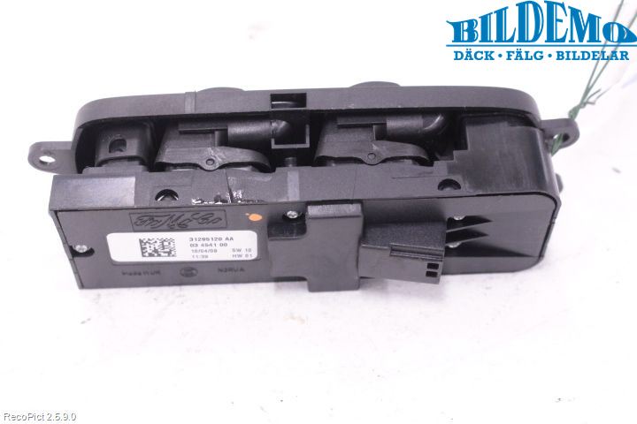 Volvo V50 08-12 Strömställare Elhiss