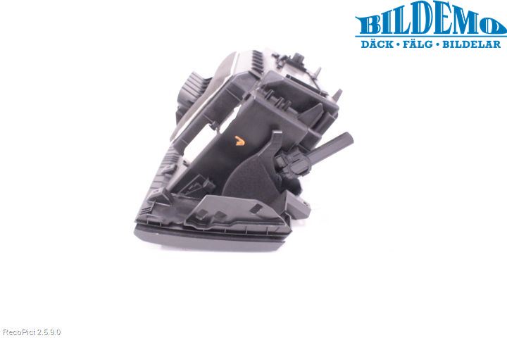 BMW X1 F48 15-22 Handskfack