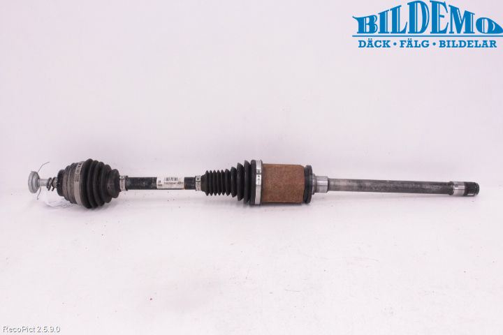BMW 3 F30/F31/F80 12-19 Drivaxel Fram Höger