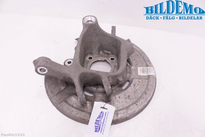 BMW 5 F10/F11/F18 09-17 Hjullagerhus-Spindel Vä B