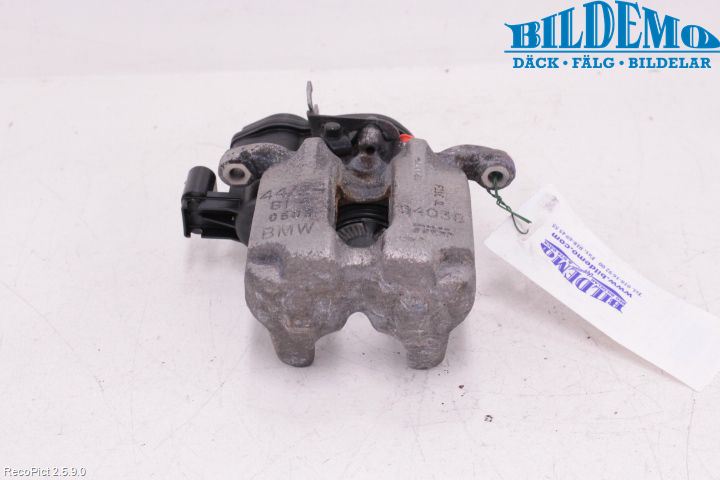 BMW 5 F10/F11/F18 09-17 Bromsok Bak Vänster