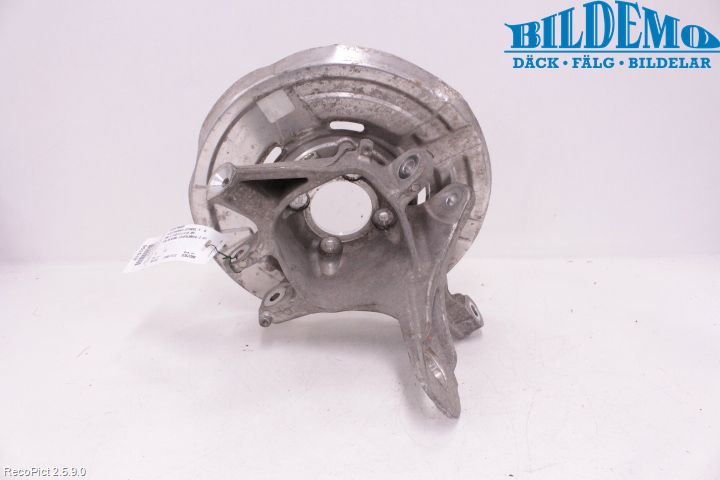 BMW 5 F10/F11/F18 09-17 Hjullagerhus-Spindel Vä B