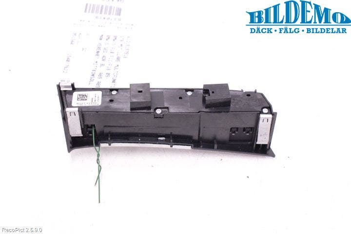 BMW 5 F10/F11/F18 09-17 Strömställare Multifunktion