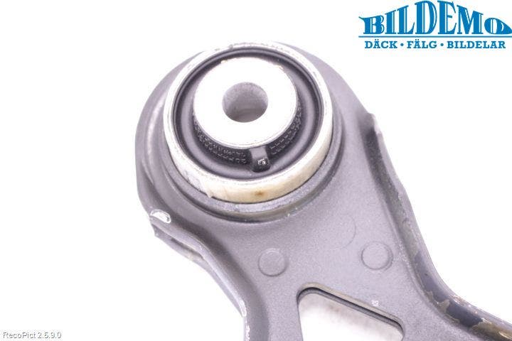 Mercedes-Benz MB CLA-KLASS (C117/X117) 13-19 Bärarm Bak Övre Vänster