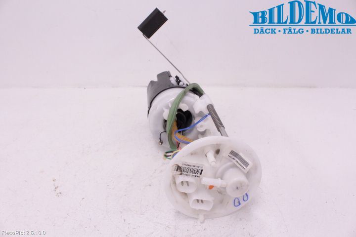 BMW X6 E71/E72   08-14 Bränsle Insppump Bensin