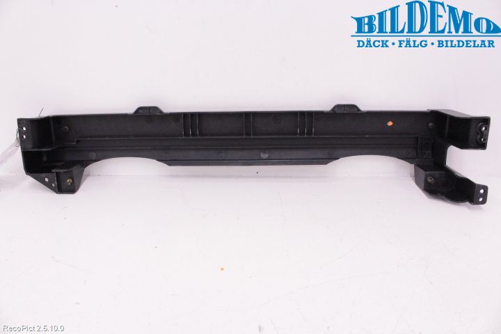 BMW X6 E71/E72   08-14 Kylarfäste-Ram-Balk