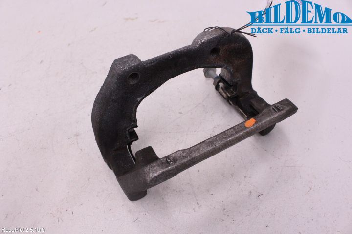 BMW 5 F10/F11/F18 09-17 Bromsokshållare