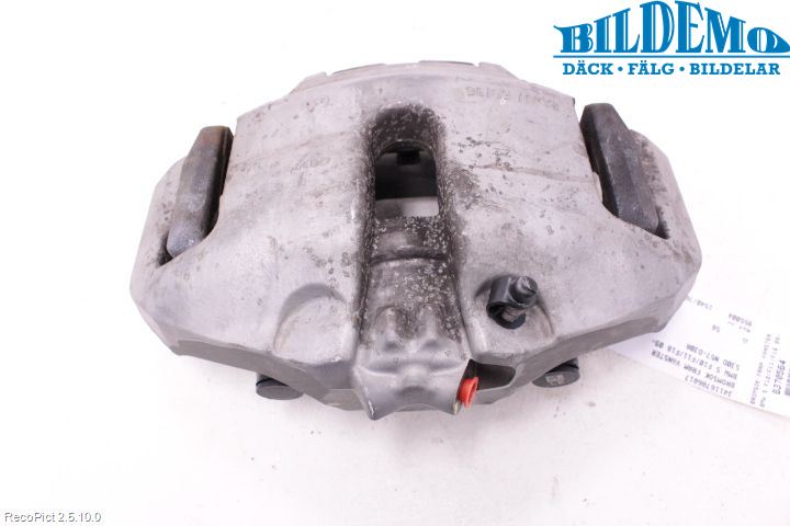 BMW 5 F10/F11/F18 09-17 Bromsok Fram Vänster