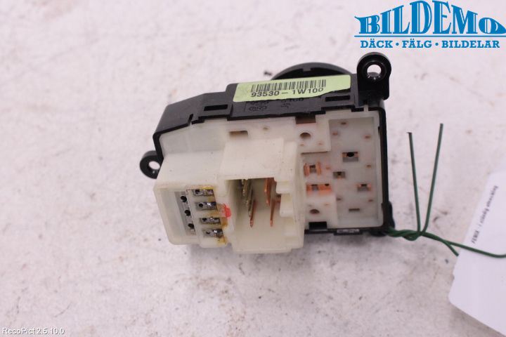 Kia RIO 12-16 Strömställare Spegel