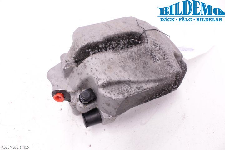 BMW 5 F10/F11/F18 09-17 Bromsok Fram Vänster