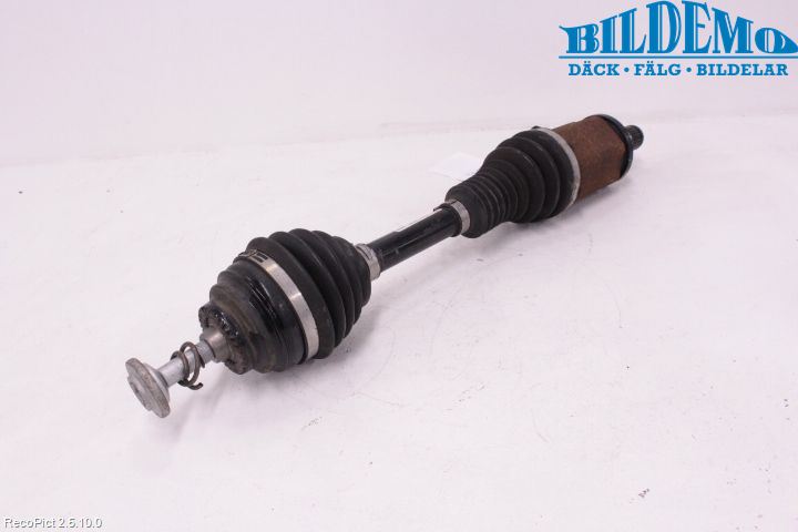 BMW X1 E84 10-15 Drivaxel Fram Vänster