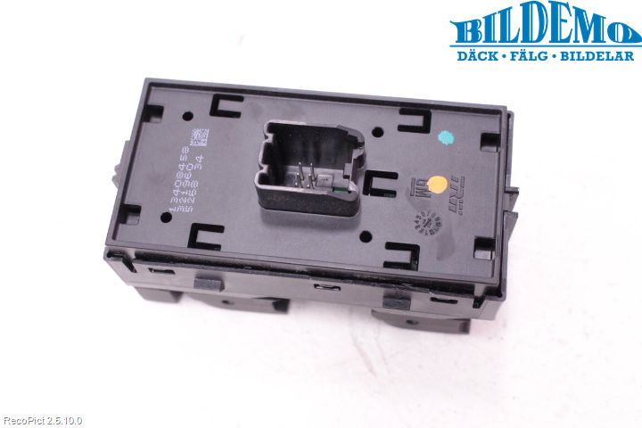 Opel ASTRA K 16-22 Strömställare Elhiss