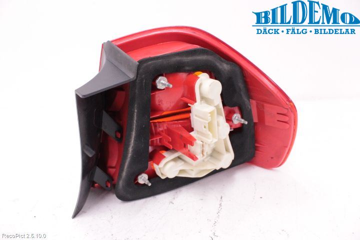 BMW 3 E90/91 SED/TOU 05-12 Bakljus Vänster