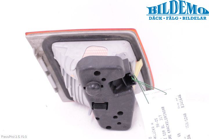 BMW 3 E46      98-05 Bakljus Lucka Hö