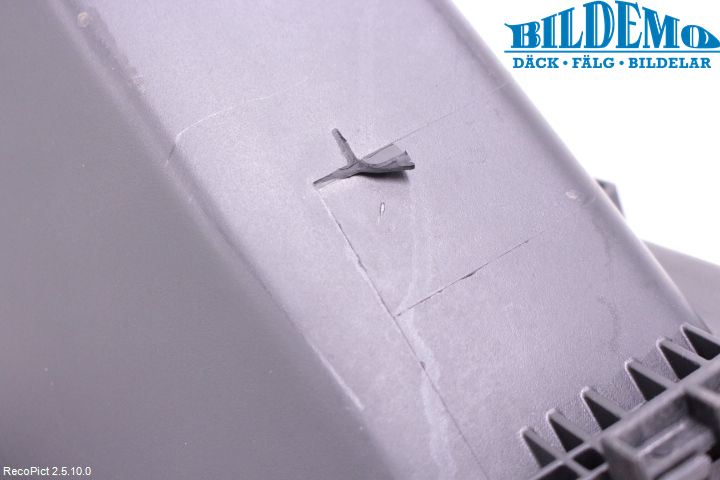 BMW X1 E84 10-15 Luftrenare