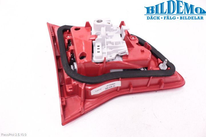 Opel MERIVA B 10-17 Bakljus Lucka Hö