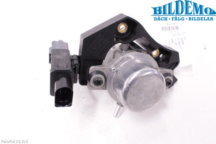 Opel MERIVA B 10-17 Vakuumpump