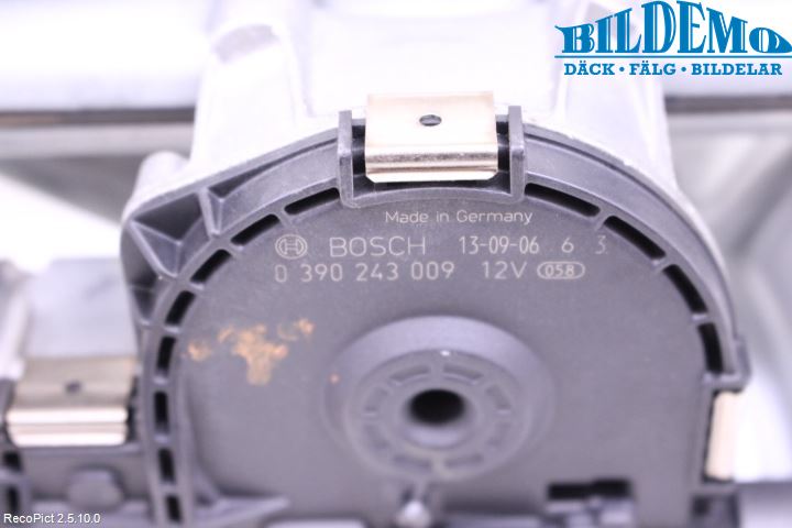 Opel MERIVA B 10-17 Torkarmotor Vindruta