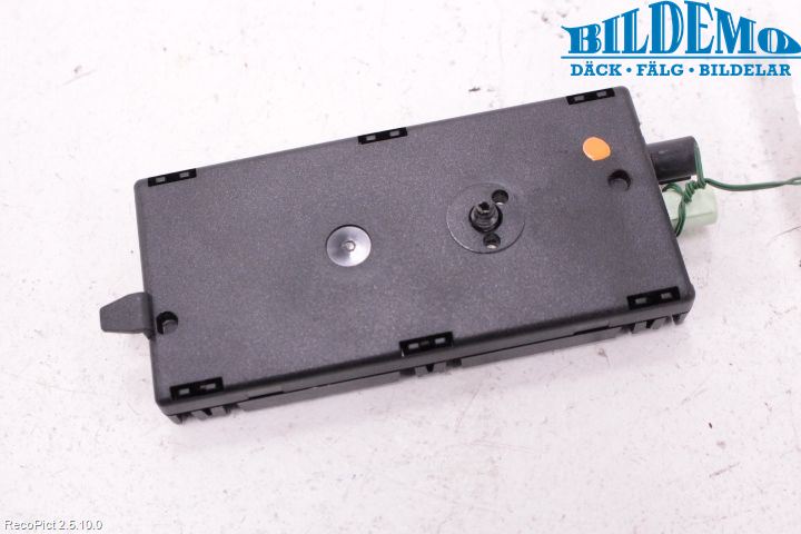 BMW 2 F45 Active Tourer 14-21 Antennförstärkare