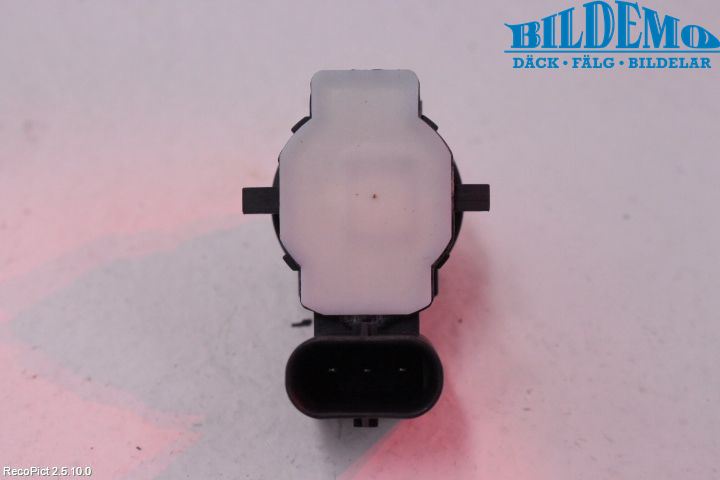 BMW 1 F20/F21 11-19 Parkeringshjälp Backsensor